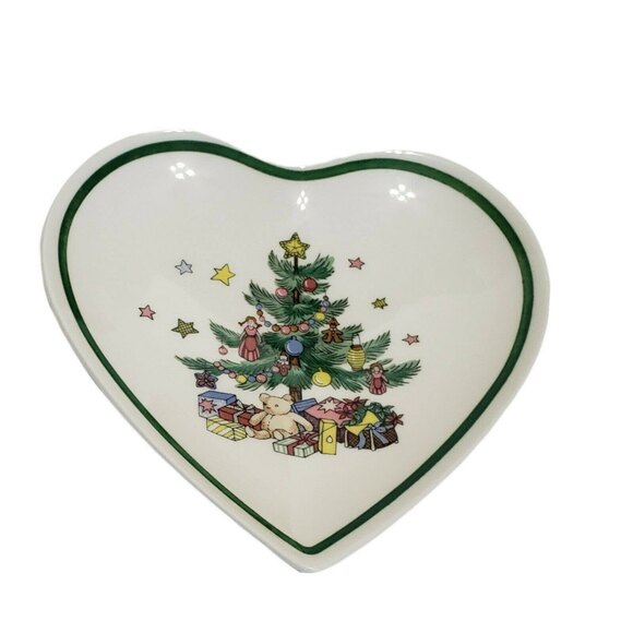 Nikko Christmas Heart Shaped Candy Dish Ceramic Tableware 6.5 inches - Picture 3 of 8